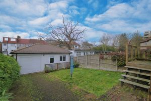 Photo 19- click for photo gallery